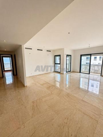 شقة للكراء 137 متر مربع بالدار البيضاء - 2