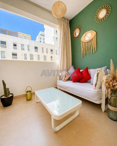 شقة مفروشة غرفتين نوم مع تراس