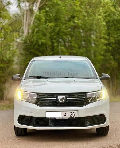 Dacia Logan tout option 2021 Salé