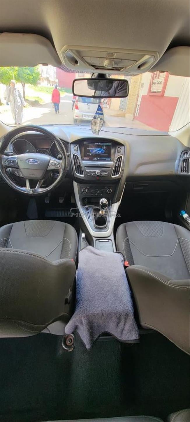 ford focus sport  modèle  2016 