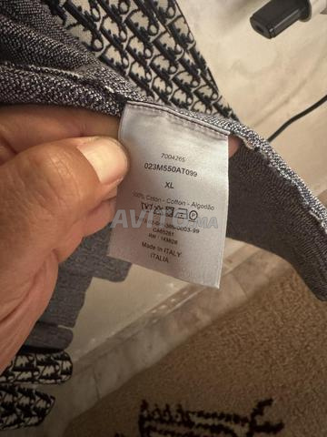 قميص ديور أصلي مقاس XL (فاتورة) - 2