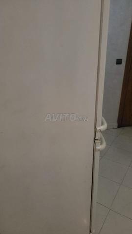 ثلاجة فريزر بوش بحالة جيدة