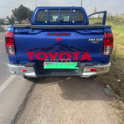 Toyota Hilux Diesel Manuelle 2019 à Fès - 2