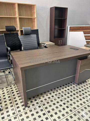 مكاتب VIP مستوردة – رفاهية العمل تبدأ من هنا - 2