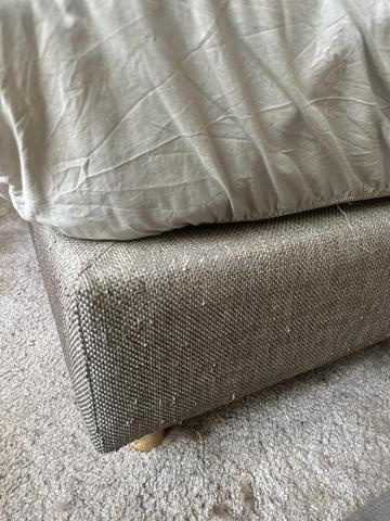 قاعدة سرير سيمونز 160x190