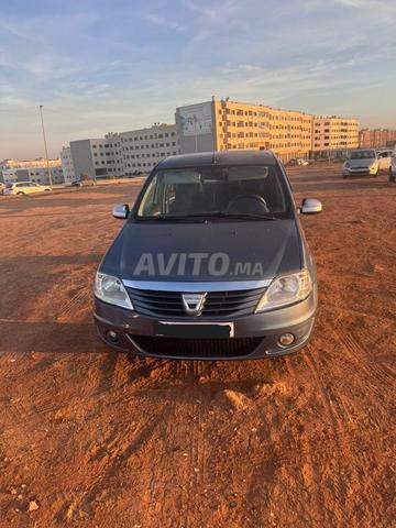 Dacia Logan Diesel Manuelle 2010 à Salé