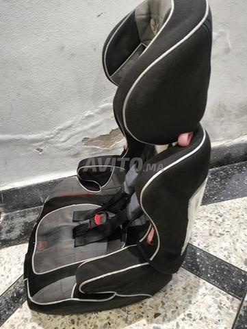 Chaise de voiture à vendre - 2