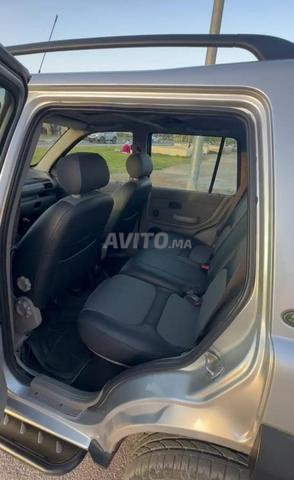 Land Rover Freelander - 2