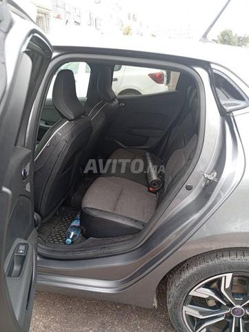 RENAULT CLIO Diesel Manuelle 2023 - 2