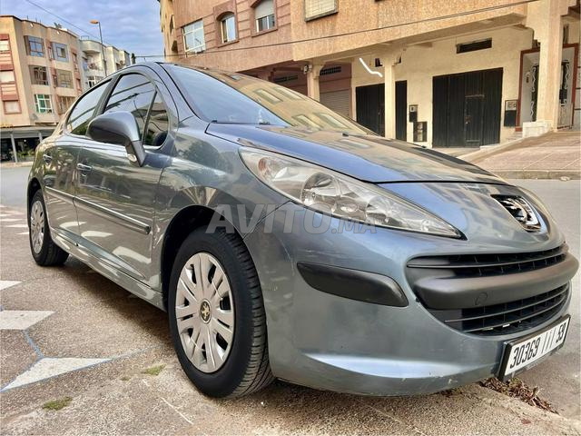 Peugeot 207 Diesel Manuelle 2008 à Kénitra