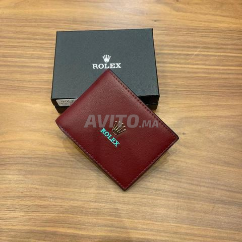 محفظة رجالية عصرية مع علبة