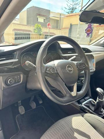 Opel Corsa essence manuelle 2021 - 2