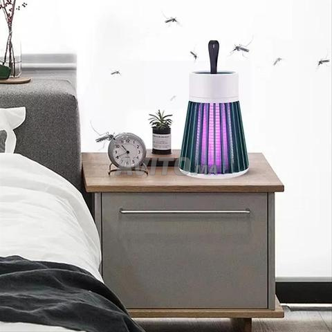 Lampe anti-moustiques