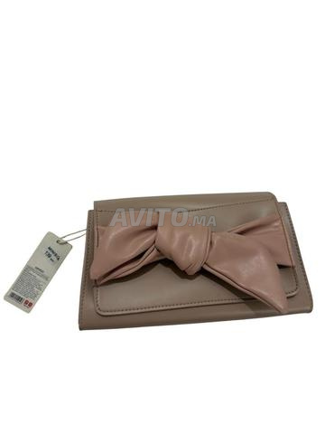 حقيبة يد وردية - 2