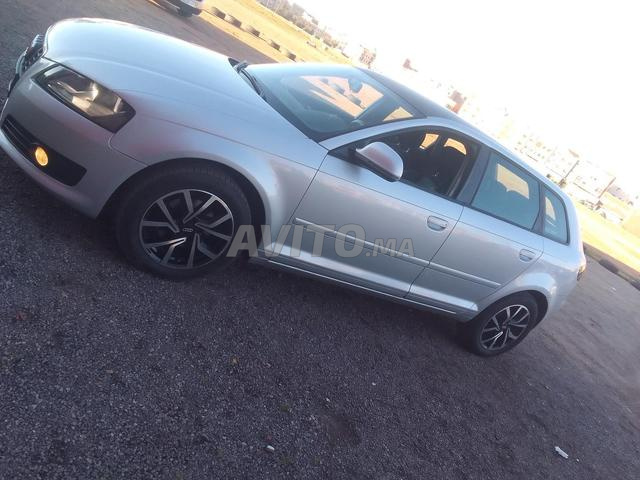 Audi A3 belle voiture..1 min moteur.1.9 - 2