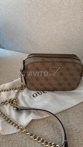 Sac GUESS authentique utilisé de bonne qualité - 2
