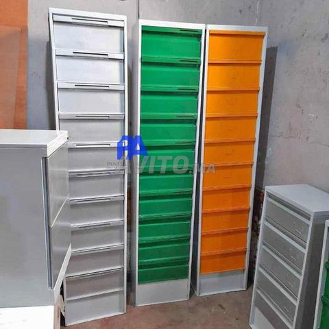 Vestiaire/Armoire/Rayonnage/Classeur/Clapet/Lit... - 2
