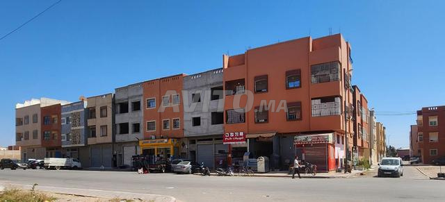 Magasin stratégiquement situé à louer - 2