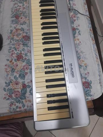 لوحة مفاتيح MIDI ماوديو 88 مفتاحًا