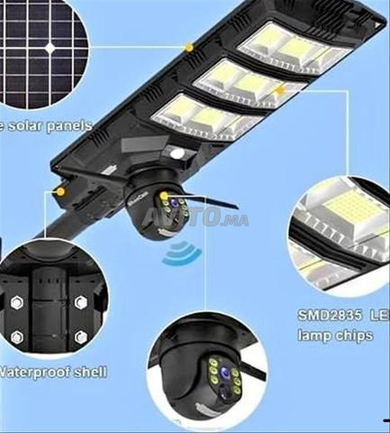 كاميرا شمسية مع بروجكتور 600 واط