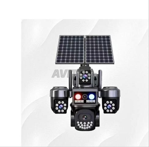 كاميرا شمسية 4G 5 كاميرات روبوت 2 لوحات شمسية