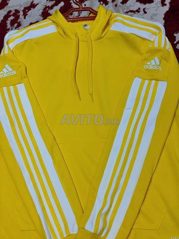 هودي أديداس مقاس M