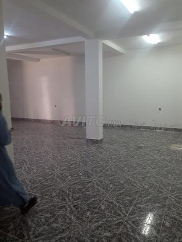 Local commercial à vendre à Branes 1 - 2