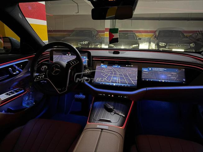 Mercedes E 220 D luxury 