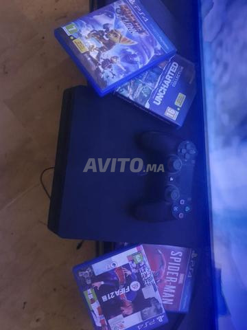 بلايستيشن 4 سليم 500 جيجا معدلة و 4 ألعاب 🎮