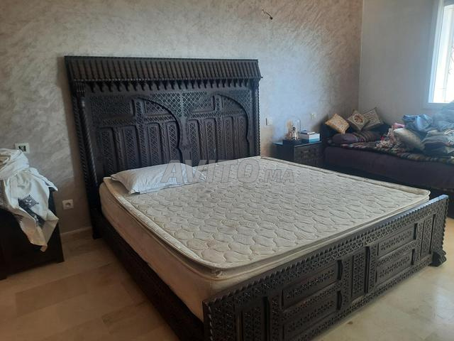 غرفة نوم عتيقة