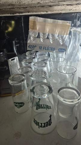 Vaisselle d'occasion - 2