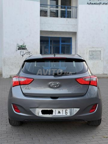 Hyundai i30 2015 diesel 1ère main - 2