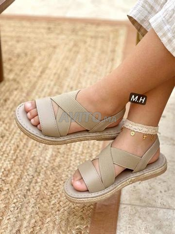 صندل بناتي أنيق، كمية محدودة متوفرة - 2