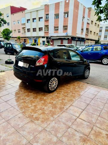 Ford Fiesta Diesel Manuelle 2018 à Casablanca - 2