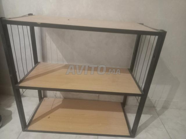 Petite table deux étages - 2