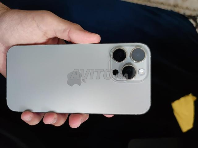 Apple iPhone 16 Pro Max 256Go batterie 98% - 2