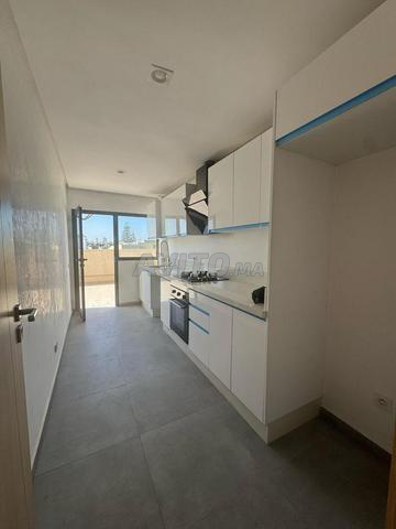 شقة واسعة مع تراس