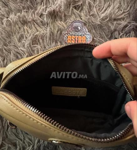 حقيبة خصر لاكوست - 2