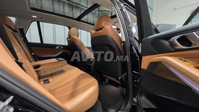 BMW X5 25d 2021 8CV مجهزة تجهيزًا جيدًا