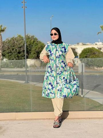 Burkini long pour femmes voilées composé de quatre pièces
