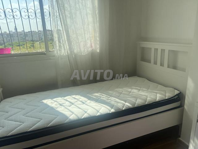 سرير ومرتبة طبية بحالة جيدة جداً - 2