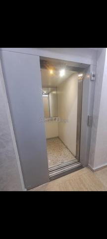 شقة بالطابق الأول، عمارة رقم 3، مع مصعد - 2