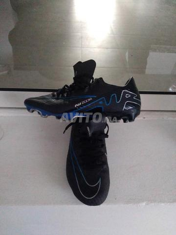 حذاء رياضي نايك للأطفال قياس 37.5