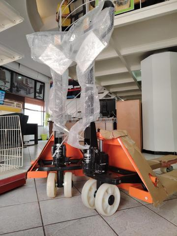 رافعات شوكية يدوية ( S