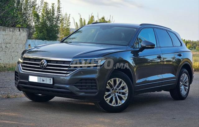 Volkswagen- Touareg - 2