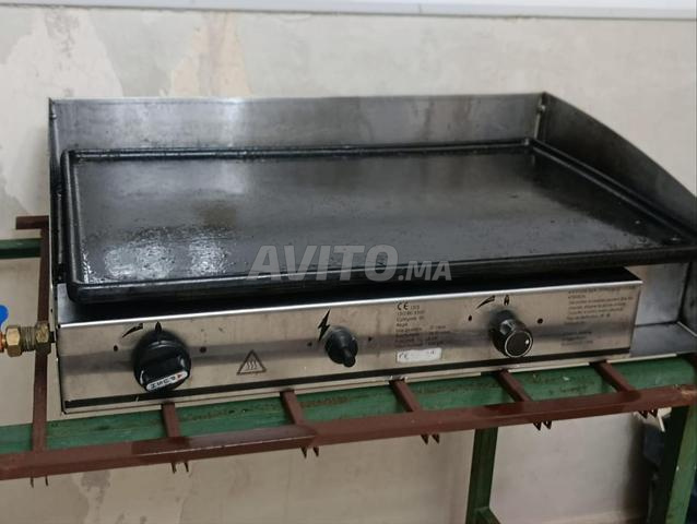 Plancha pour msemen et sandwichs, bonne occasion