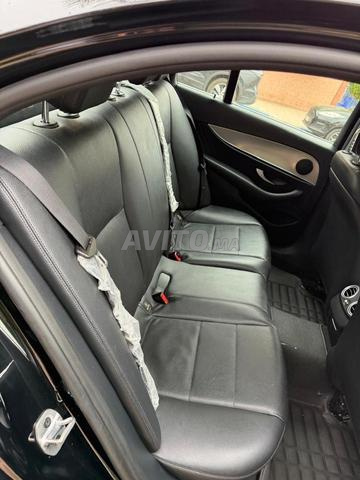 مرسيدس بنز الفئة E220d - 2