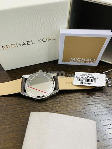 ساعة يد نسائية Michael Kors MK4745 - 2