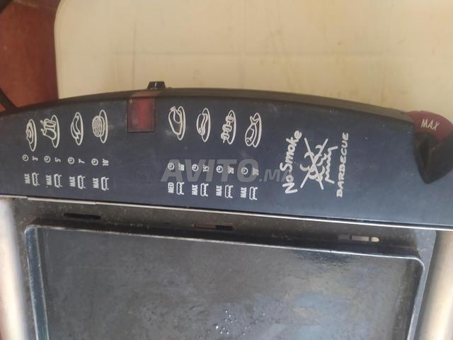 شواية كهربائية ماركة ديلونجي - 2