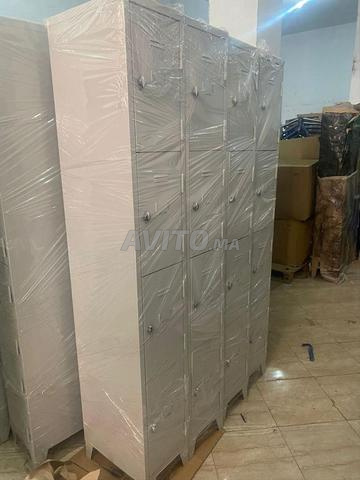 خزانة معدنية عملية بتفاصيل دقيقة 🔥